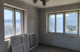Casă de vânzare, 120 mp, 2077 mp teren, sat Viștea