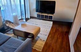 Apartament cu 2 camere 67 mp. decomandat, cu două balcoane și loc de parcare