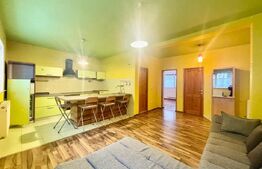 Apartament 3 camere, 53 mp, 2 parcări, gradina 65 mp, zona Eroilor