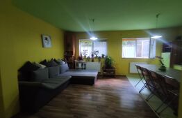 Apartament 3 camere, 53 mp, 2 parcări, gradina 65 mp, zona Eroilor