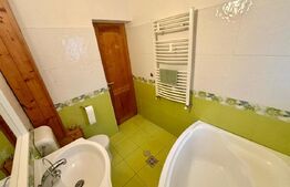Apartament 3 camere, 53 mp, 2 parcări, gradina 65 mp, zona Eroilor