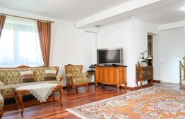 Casa de vanzare, 370 mp, teren de 1100 mp, zona Cetatii