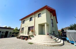 Casa de vanzare, 370 mp, teren de 1100 mp, zona Cetatii