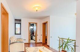 Casa de vanzare, 370 mp, teren de 1100 mp, zona Cetatii
