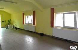 100 mp de inchiriat in Zona Iris