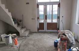 Spatiu de birouri intr-o constructie tip casa vila, an 2013, zona Clujeana