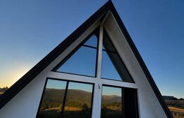 Cabana A-Frame – Relaxare in Familie sau Investitie Turistica