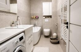 Apartament 3 camere lux, 76 mp, 2 băi, terasă și parcare – bloc nou