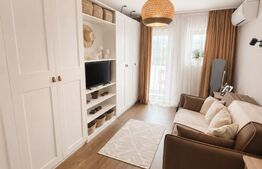 Apartament 3 camere lux, 76 mp, 2 băi, terasă și parcare – bloc nou