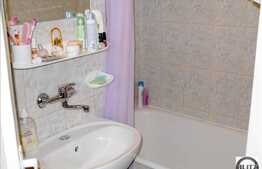 1 camera in zona strazii Fabricii