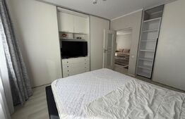 Apartament 2 camere, 2 parcari, zona Vivo