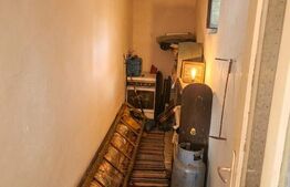 Casa 58 mp, cu teren 8290 mp intravilan, Iclod