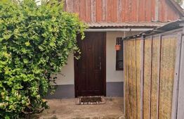 Casa 58 mp, cu teren 8290 mp intravilan, Iclod