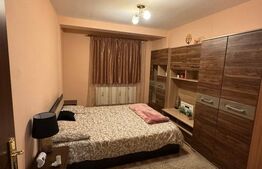 Apartament 2 camere, decomandat, parcare, zona Teilor
