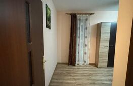 Apartament 2 camere, decomandat, parcare, zona Teilor
