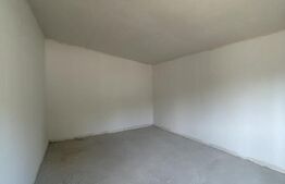 Casă individuală, 100 mp utili, 700 mp teren, finisată, In Petresti
