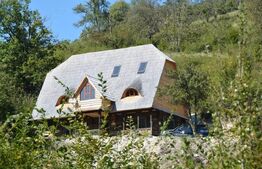 Casa de vacanta zona superba