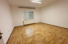 Spațiu comercial de 200 mp la casă, renovat, cu centrală proprie