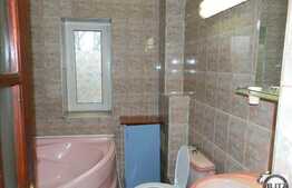 Spatiu birouri, 100 mp, 4 incaperi, terasa 20 mp