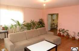 Vanzare apartament  3 camere in Gheorgheni, 100 mp , 12 mp terasa
