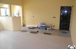 Vanzare 2 camere, 44 mp, la 5 minute de Polus Center!