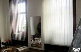 Spatiu birouri de inchiriat,100 mp utili, 5 locuri de parcare, zona Dorobantilor