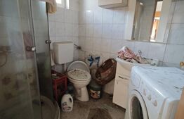 Casă de vanzare, 2 corpuri, 120 mp, teren 454 mp, zona Dumbrăvița