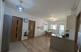 Apartament 3 camere 59 , parcare inclusa , Eroilor