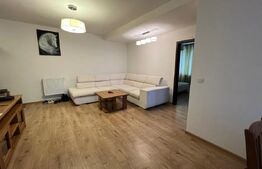 Apartament 3 camere,  parcare, zona Sesul de sus