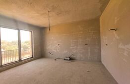 Casa, 242 mp utili, teren 605 mp, garaj, cu priveliste, in Salicea