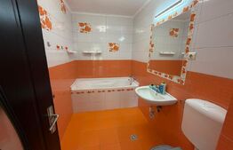Apartament, 4 camere, 113mp, 2 parcari, 3 balcoane, pod, zona Terra