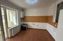 Apartament, 4 camere, 113mp, 2 parcari, 3 balcoane, pod, zona Terra