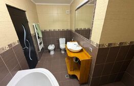 Apartament, 4 camere, 113mp, 2 parcari, 3 balcoane, pod, zona Terra