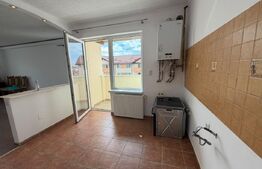 Apartament, 4 camere, 113mp, 2 parcari, 3 balcoane, pod, zona Terra