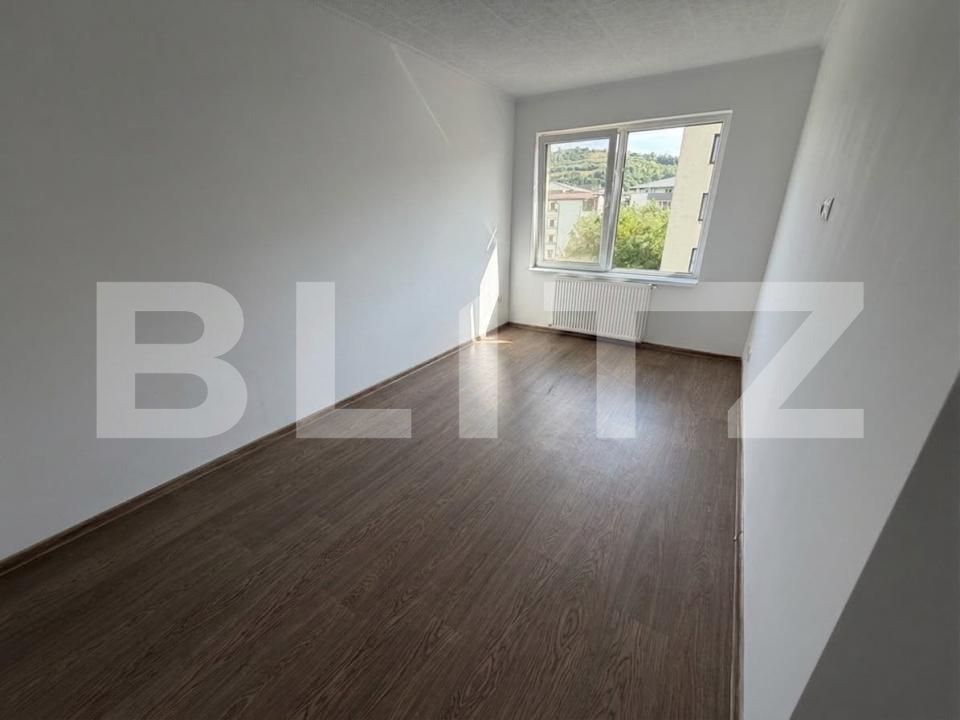 Apartament de vânzare 4 camere Floreşti - 204118AV | BLITZ Cluj-Napoca | Poza4