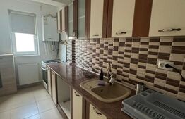 Apartament 2 camere, parcare, zona Eroilor 