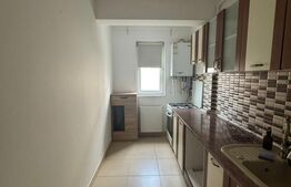 Apartament 2 camere, parcare, zona Eroilor 