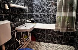 Apartament cu 4 camere, ultracentral, 80mp, cu parcare