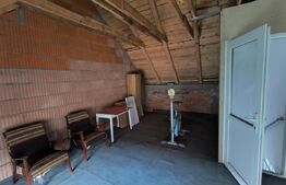 Apartament la casa de vanzare, 76 mp, zoan Codlea