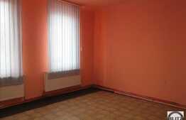 Spatiu birouri in zona Farmec, 100 mp, 10 locuri parcare!