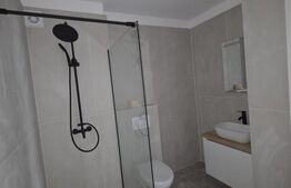 Apartament cu 3 camere, 59 mp, parcare, zona Porii