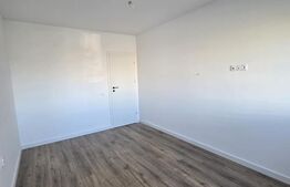 Apartament cu 3 camere, 59 mp, parcare, zona Porii