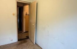 Apartament 3 camere, etajul 1, de renovat
