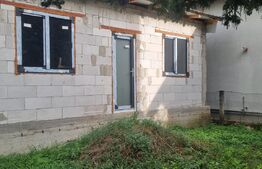 Casa de vanzare, 80 mp, zona Campia Turzii 
