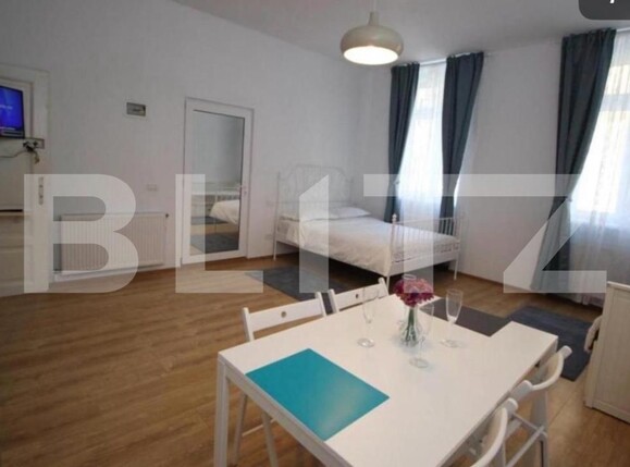 Garsonieră de închiriat Centrul Istoric - 204340AI | BLITZ Brașov | Poza1