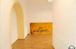 Spatiu de birou, recent renovat 80 mp cu terasa 8 mp