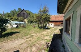 Casa individuala, 60 mp, teren 4459 mp, zona Izvorul Crisului