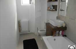 3 camere decomandate, de vanzare, 65 mp utili, zona Kaufland. Loc de parcare!