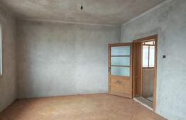Casa de vanzare, 126 mp, teren 750 mp, zona Luna - Campia Turzii