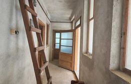 Casa de vanzare, 126 mp, teren 750 mp, zona Luna - Campia Turzii
